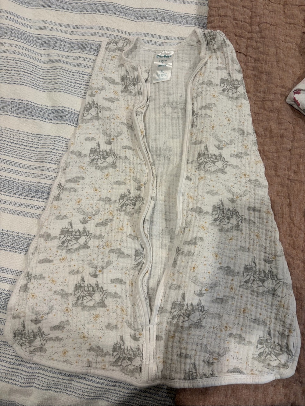 aden + anais White and Gray Muslin Sleep Sack - Harry Potter Tag